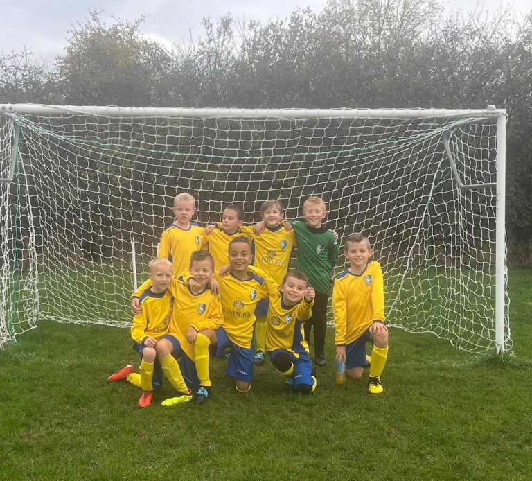 Canvey Island Youths in Goal